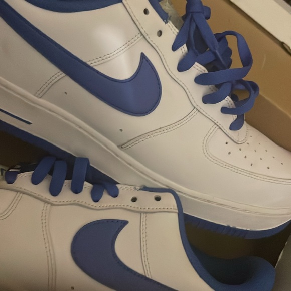 Air Force one - Picture 2 of 6